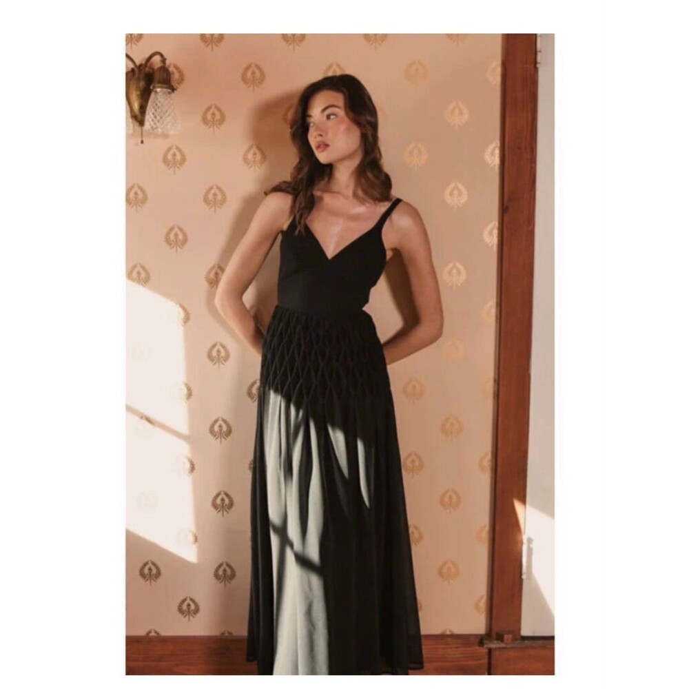 HUTCH chapman Diamond Pleated Hip maxi dress in black Sz S